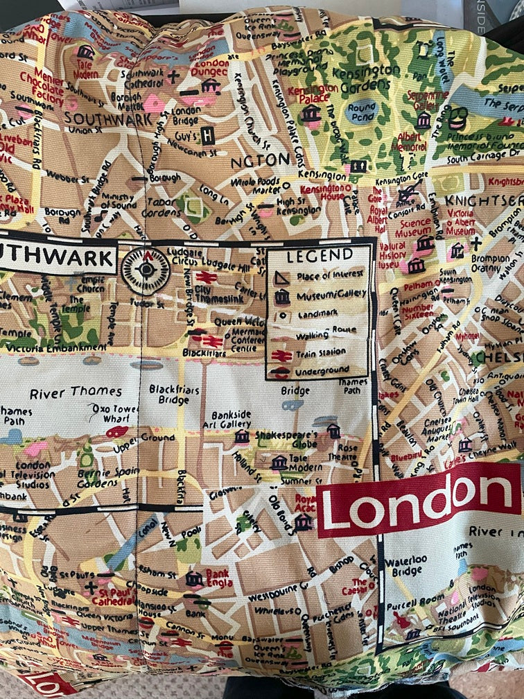London A-Z Map Front & Back Seat Covers - defect