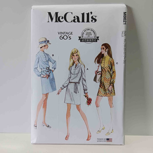 M8621 Vintage Misses Dresses