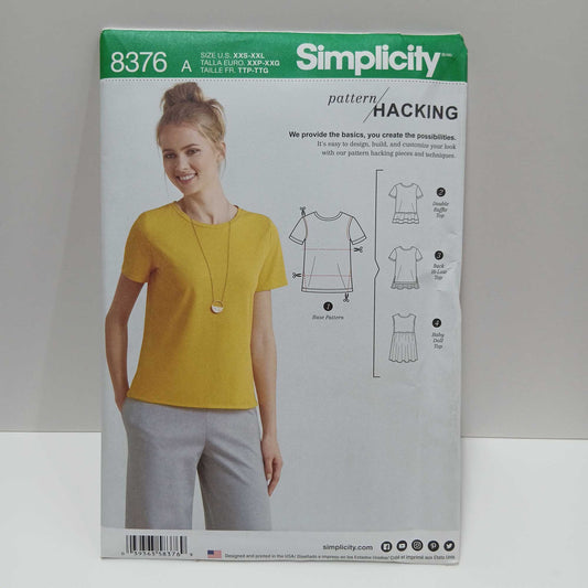 S8376 Misses Knit Top