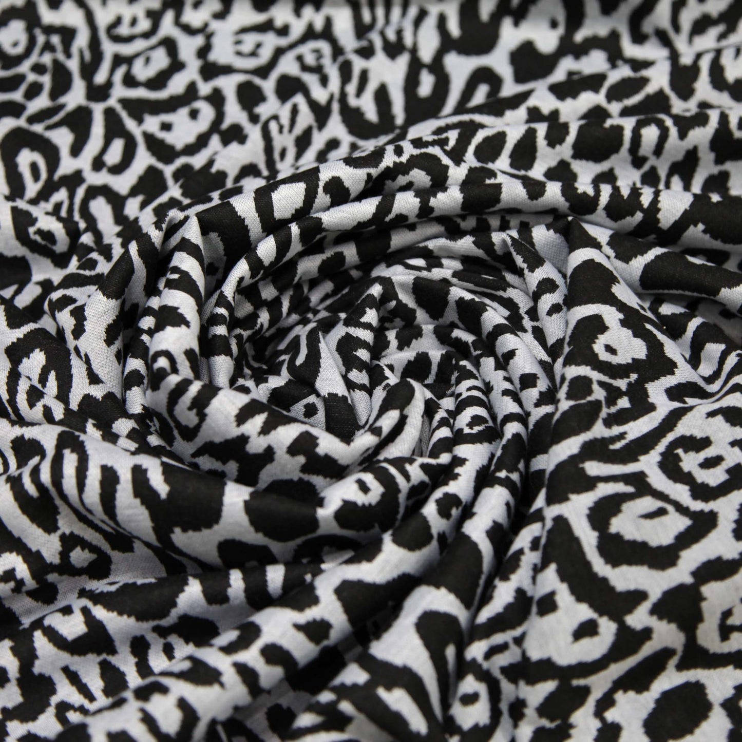 Knitted Ponti - Black/Grey Leopard print