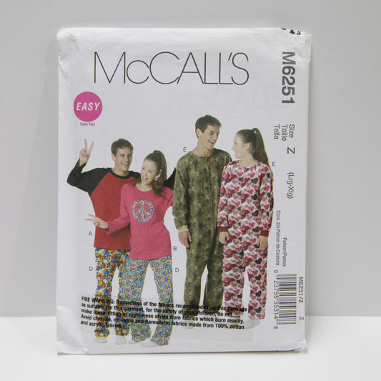 M6251 Pyjamas and Onesie