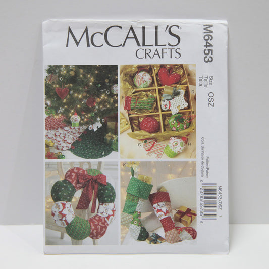 M6453 Christmas Decorations