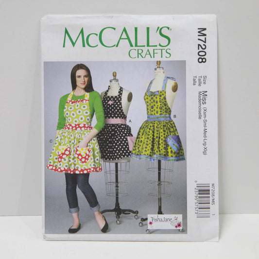 M7208 Misses Aprons with petticoat