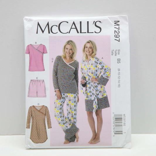 M7297 Misses and Womens Robe and Sleepwear