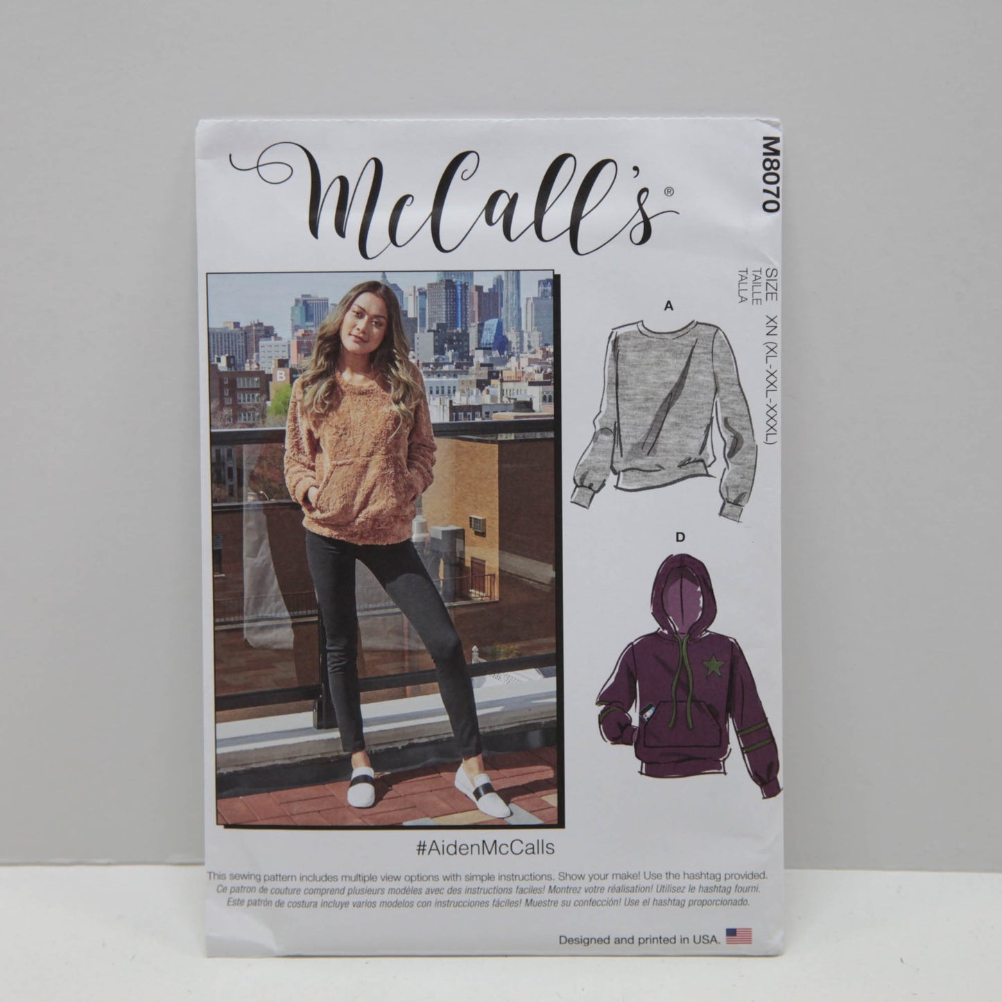 M8070 Misses and Men's Sweatshirt/Hoodie