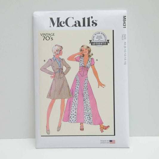 M8431 Misses Top and Skirt