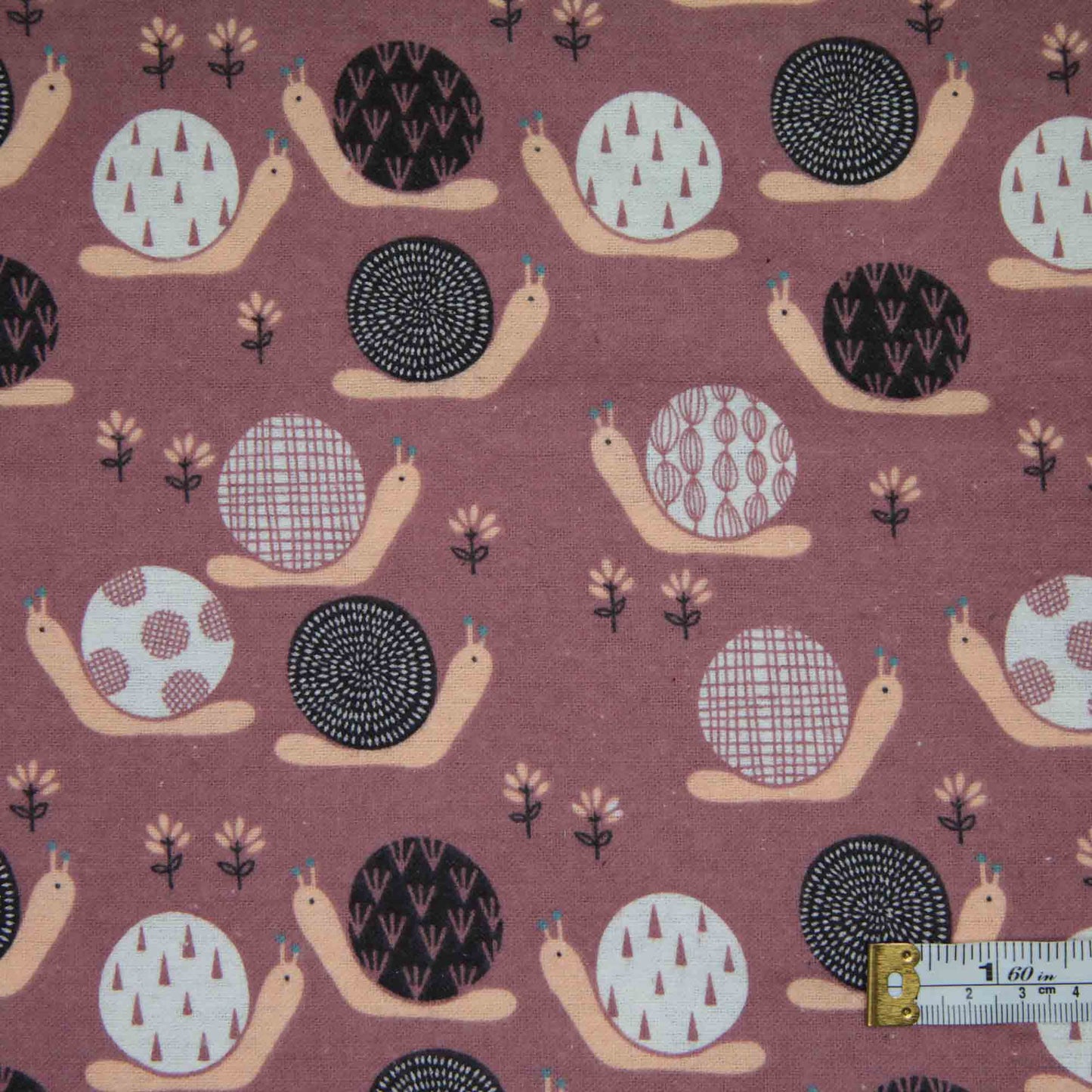 Printed Wincyette - Pink/Snails