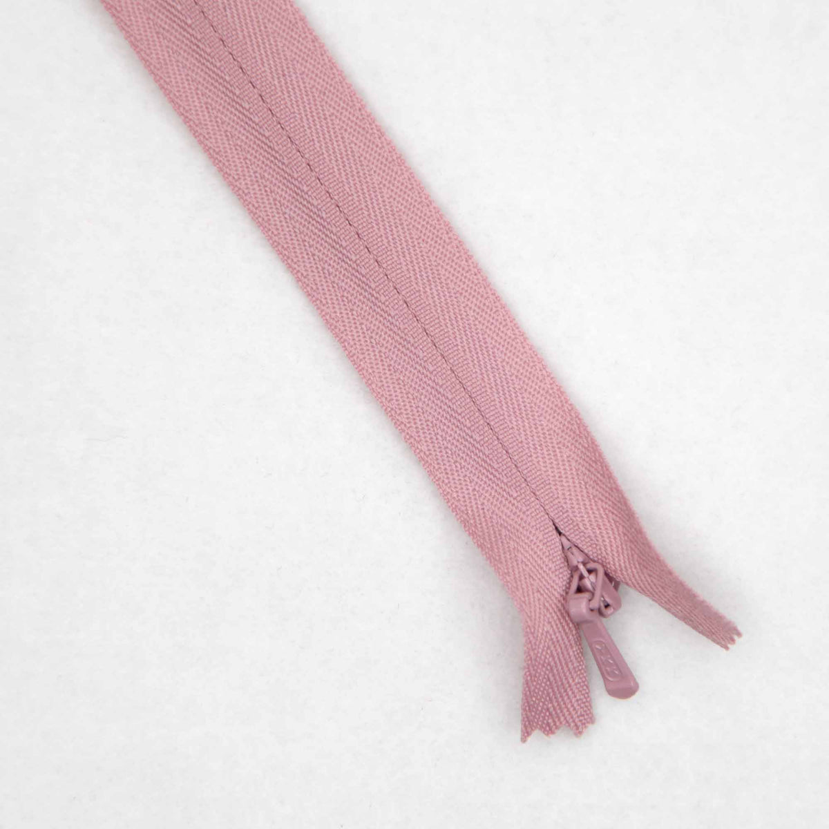 Zips - Invisible - Paris Pink – Curtis Fabrics