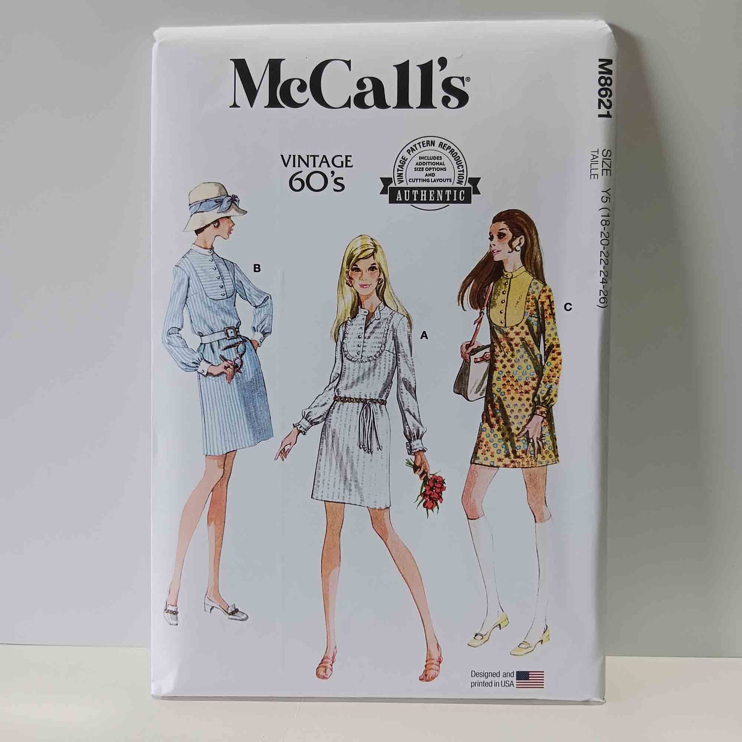 M8621 Vintage Misses Dresses