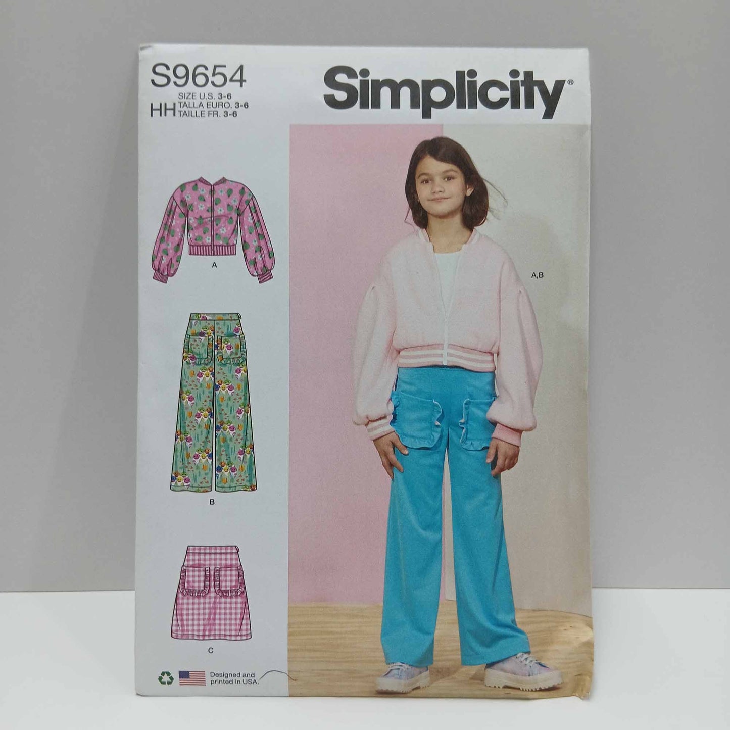 S9654 Childrens Jacket, Pants and Skirt