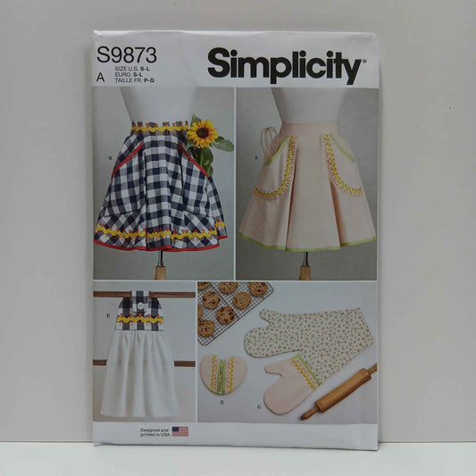 S9873 Apron and Kitchen Accessories