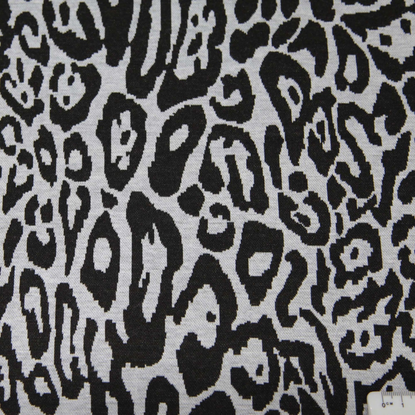 Knitted Ponti - Black/Grey Leopard print