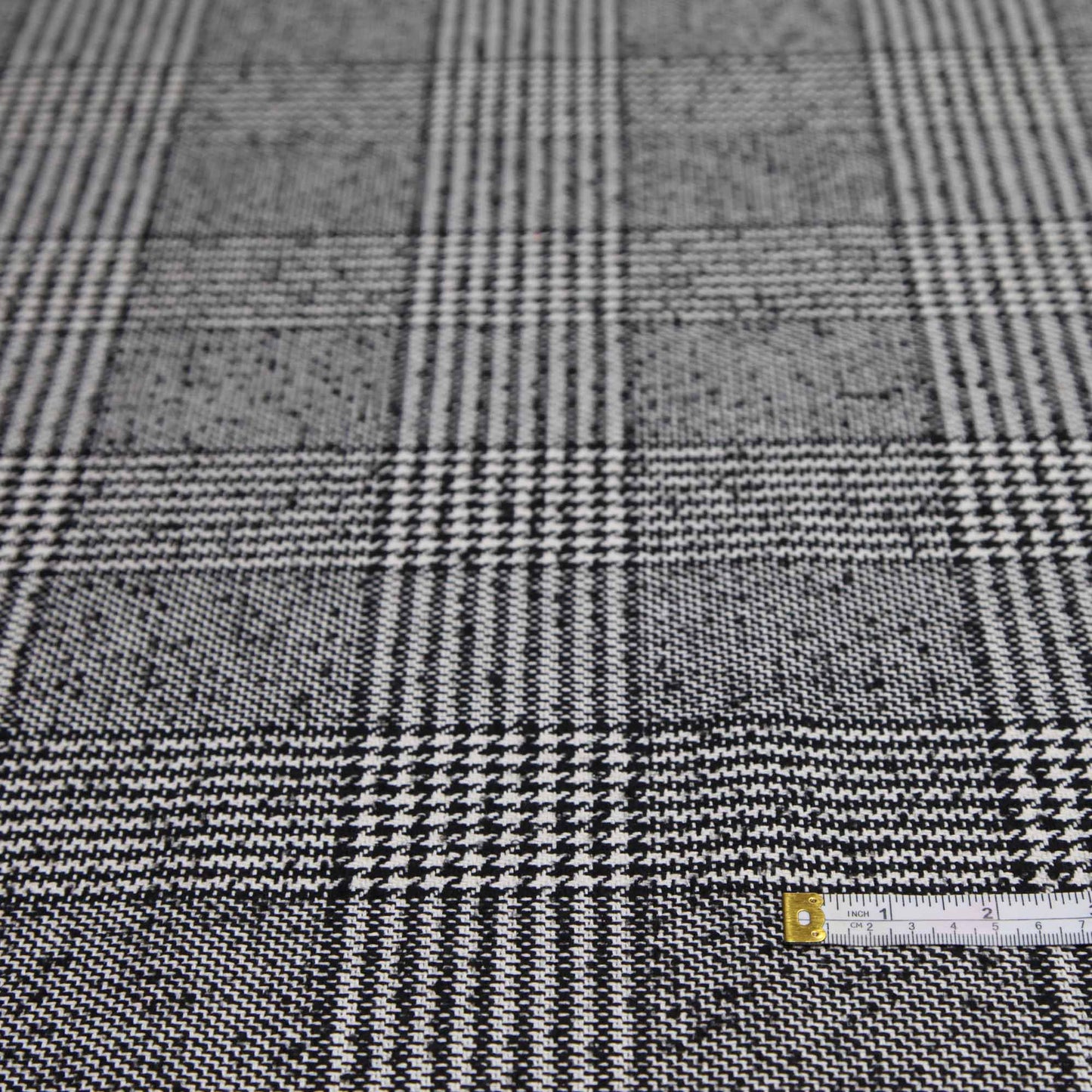 Wool Acrylic Check - Houndstooth Pattern