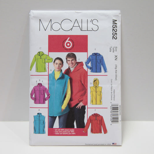 M5252 Fleece and Sweatshirt Tops